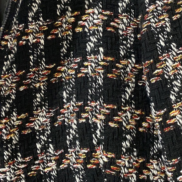 Zip up tweed long sleeve lined coat w/ pockets in yellow, red, white, & black - Picture 2 of 8